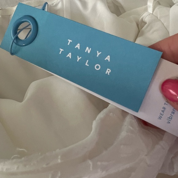 NWT Tanya Taylor Women’s Josette Puff Sleeve Mini Dress in White in size 4 - Picture 11 of 13